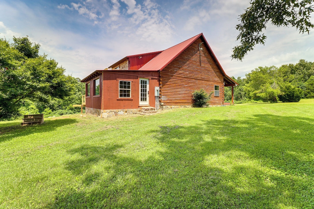 Secluded Harrison Retreat Near Buffalo Natl River