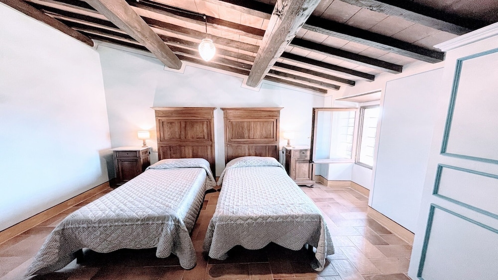 Beautiful Exclusive Pool Villa - Close to Spoleto bar Shops, Restaurants - Property Image 65