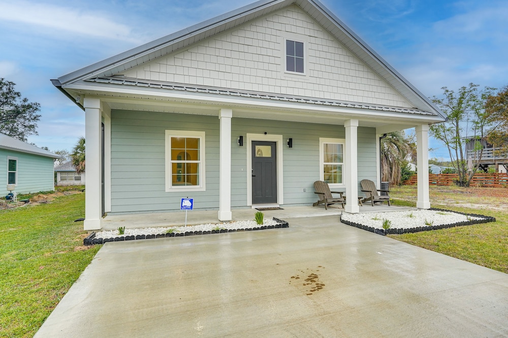 Chic Panama City Beach Home, Walk to Laguna Beach! view 4