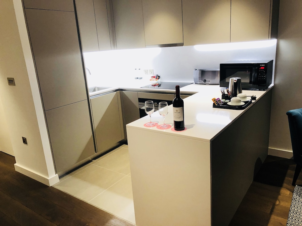 Wembley Vacations - Kaatchi Boutique Apartments - Property Image 2