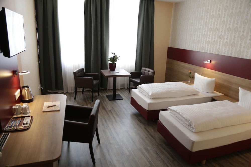 Hannover Vacations - Alexander Business Hotel - Property Image 12
