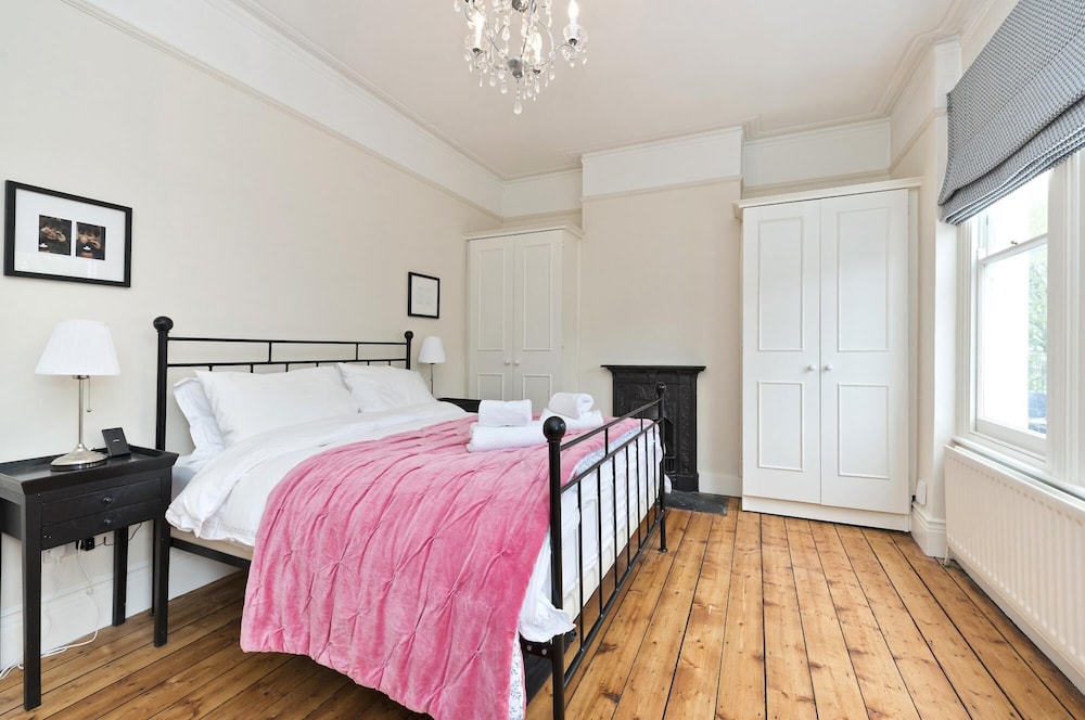 Family Home near Clapham Common