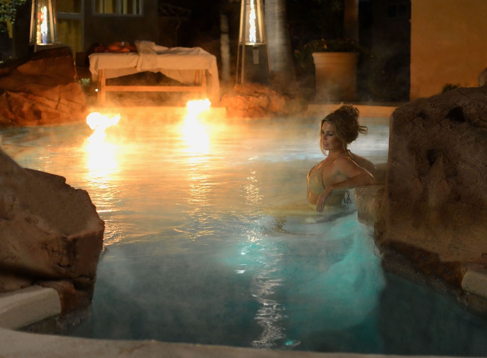 CasaBlanca Resort and Casino - Property Image 7