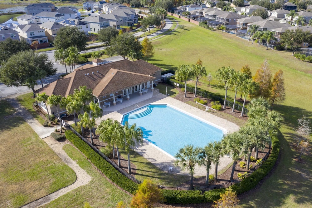 Gorgeous 4Bd W/ Gameroom Close To Disney @ Glen West Haven 2198