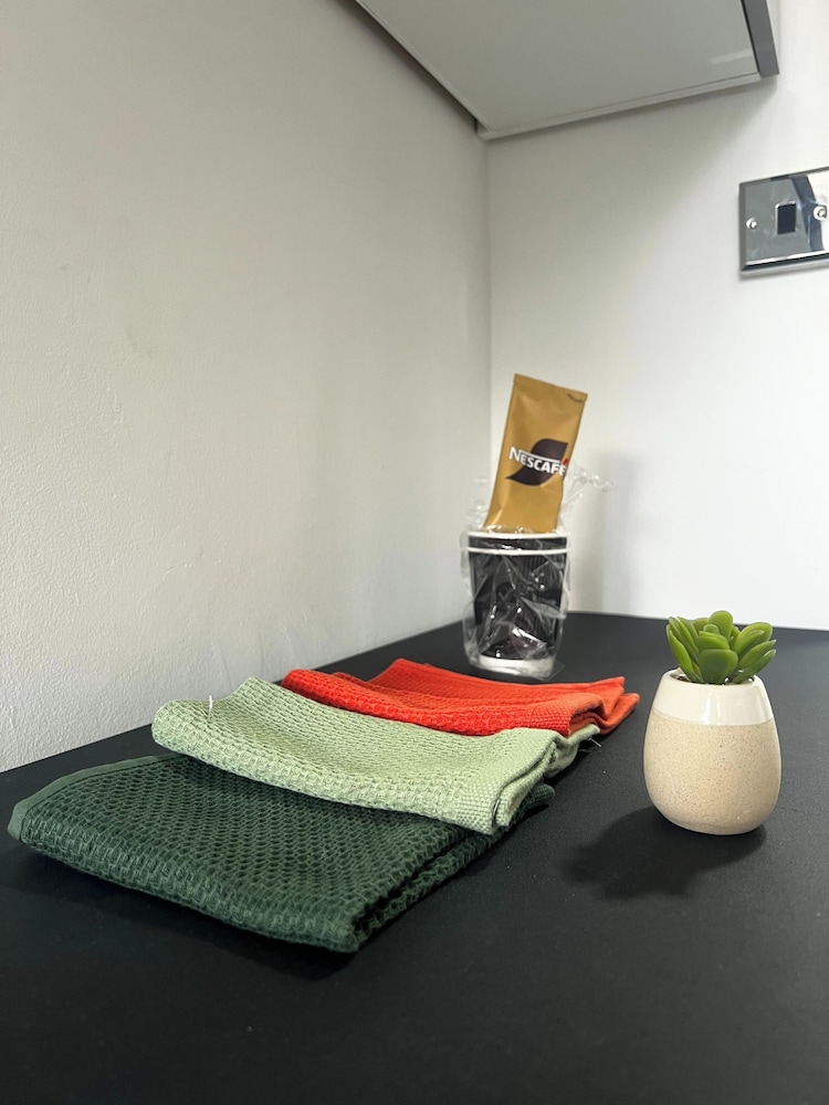 Paddington Modern Apartment With 3 Bedrooms