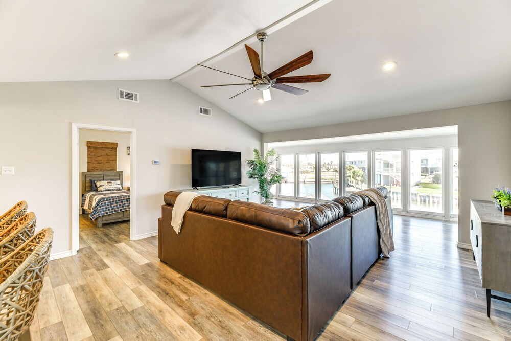 Waterfront Home w/ Deck & Pool in City-by-the-sea
