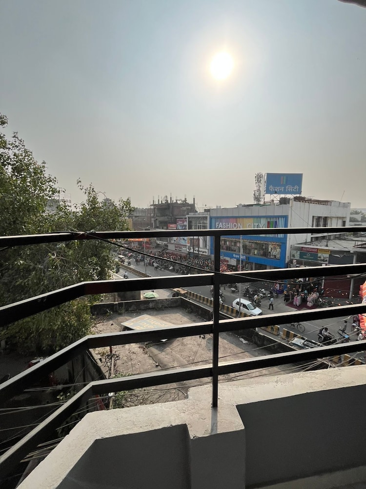 HOTEL PRAKASH BLOCK-1