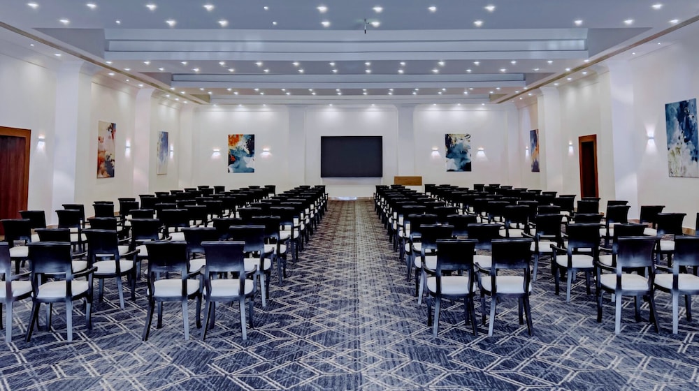 meeting & event spaces