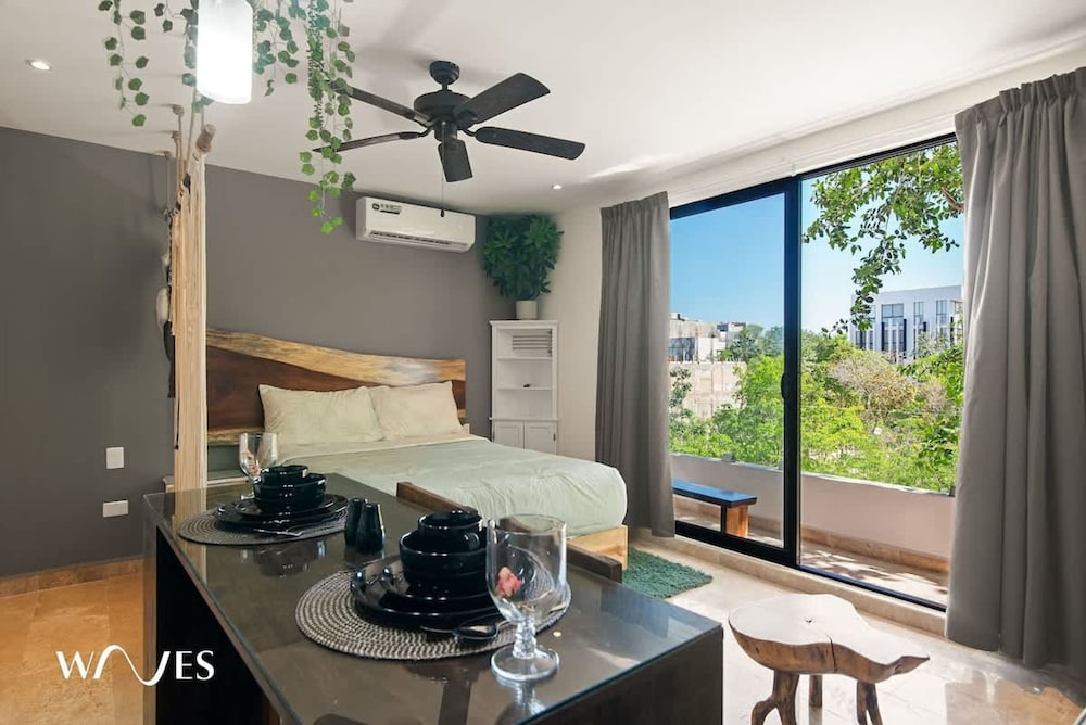 Cozy Great Located Studio w Amazing View