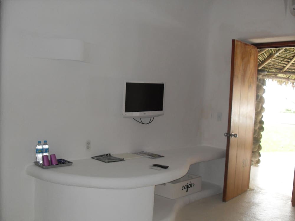 Photo 9
