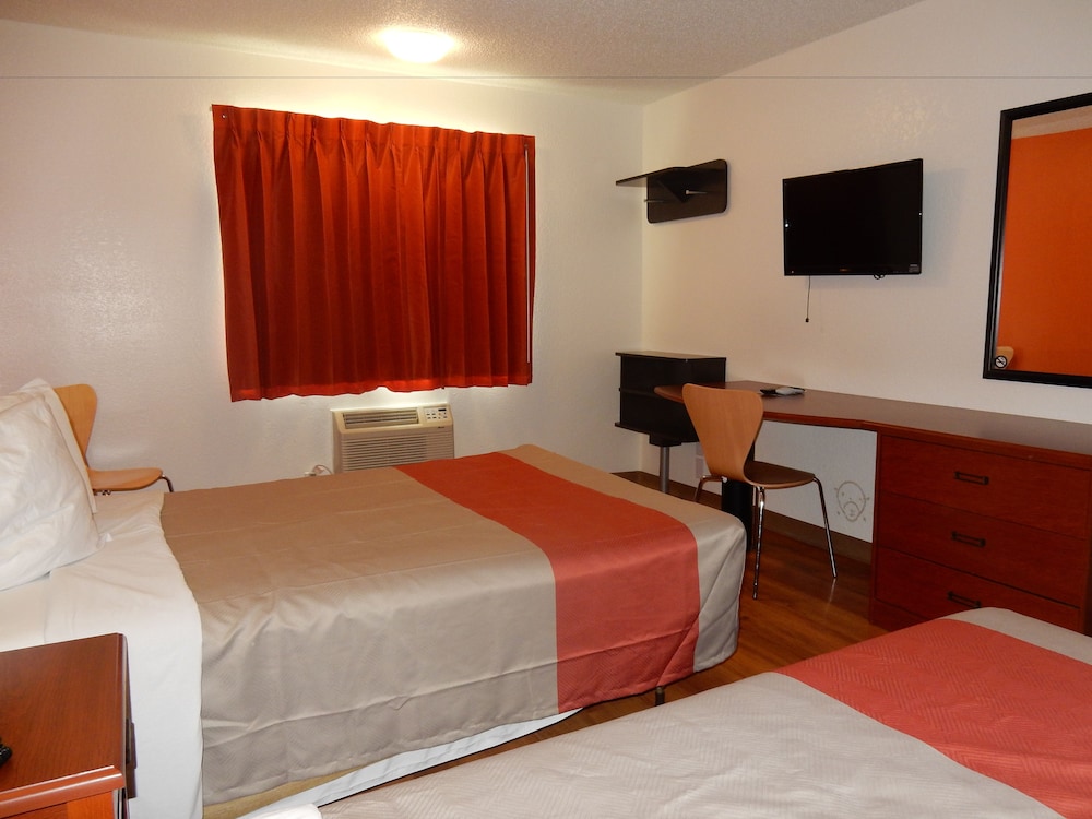 Quality Inn Ponca City view 4