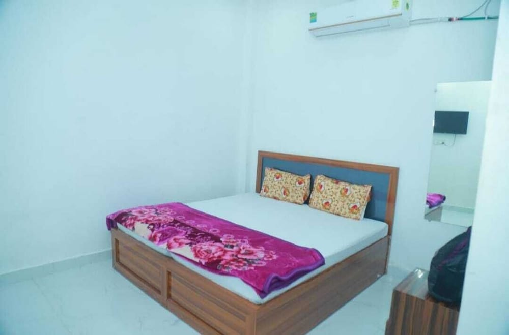 Nisha Guest Inn