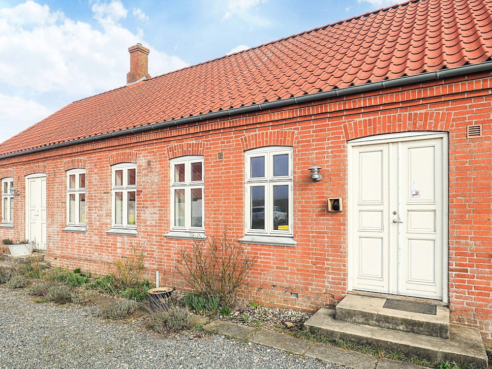 8 Person Holiday Home in Roslev