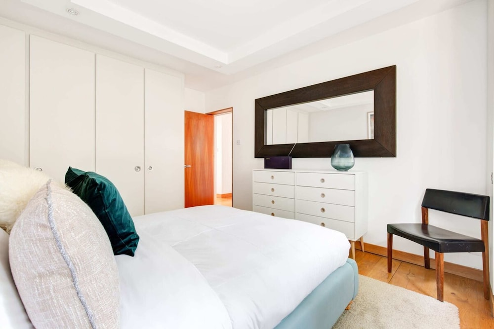 Modern Notting Hill 2 Bedroom Near Royal Oak Tube