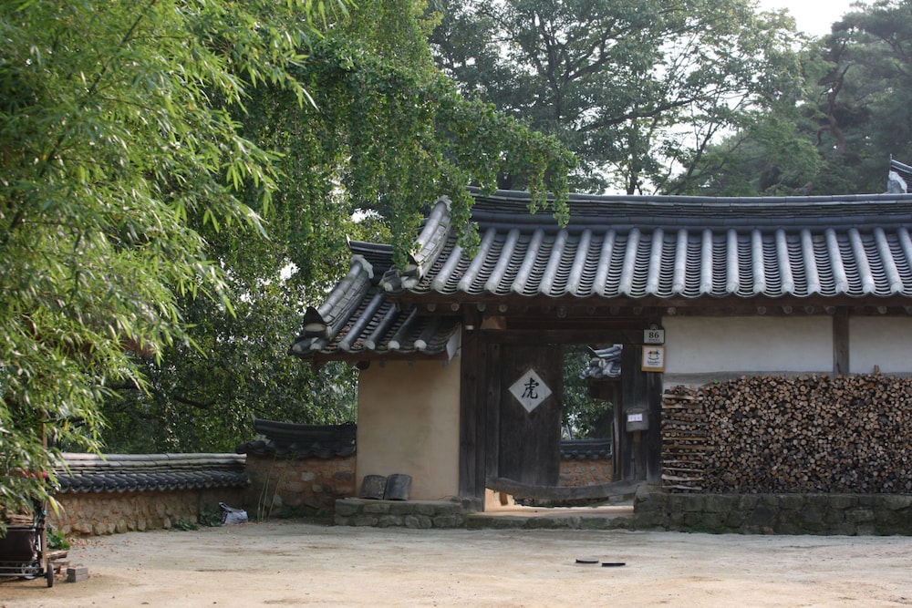 Okyeon pavilion