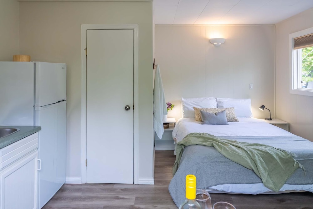 Barefoot Villas Room 5 Eagle view 2