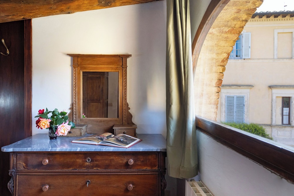 Borgo Villa Certano
