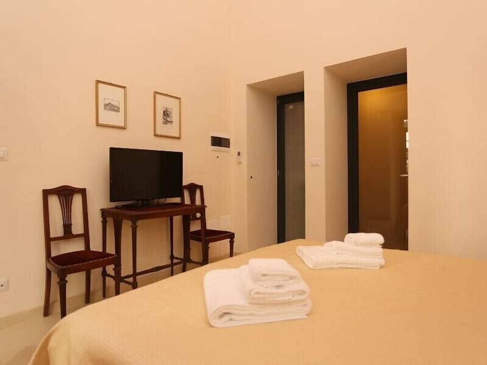 Villa Lucrezio Resort