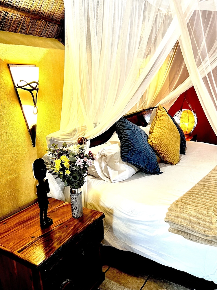 Manzini Swazi King Chalets