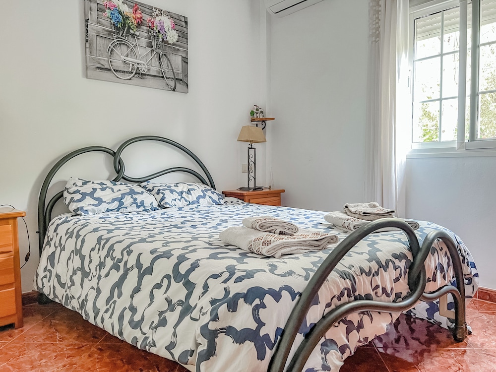 Cd-2253 Two Bedroom Villa With Pool in Frigillana
