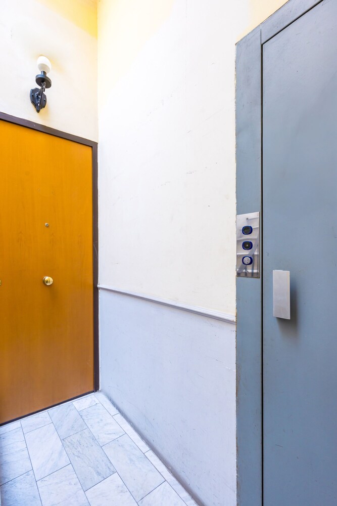 Casa al Rettifilo con Terrazzo by Wonderful Italy