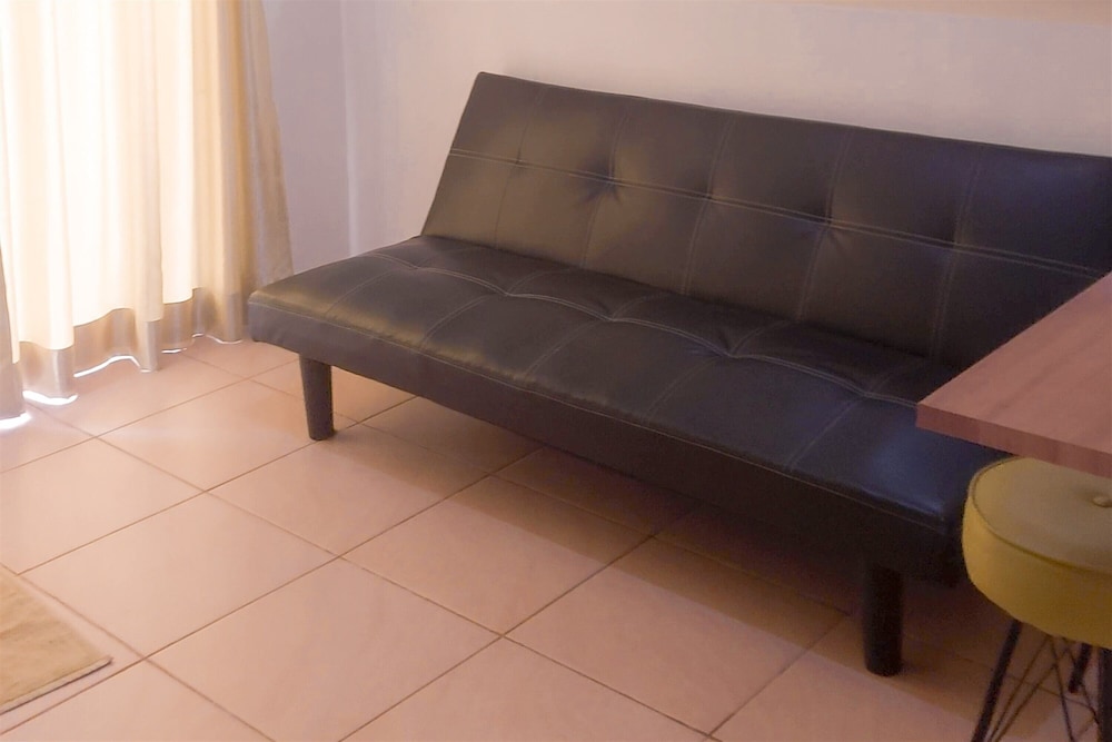 Lovely 2Br Apartment At Belmont Residence Puri