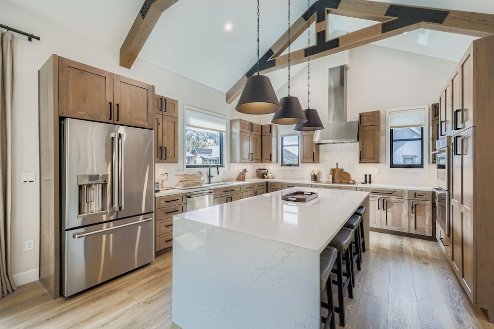 37 Alcove 3 Bedroom Townhouse