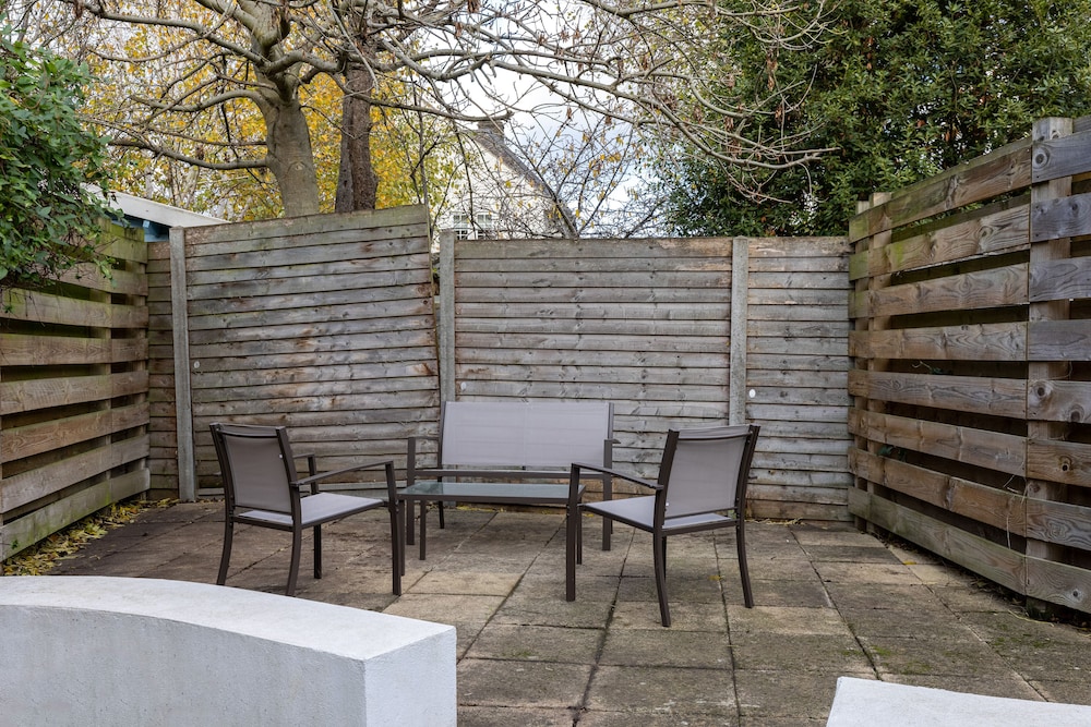 Spacious 3 Bed Flat Putney