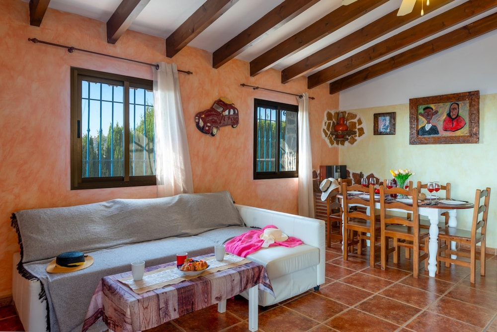 Villa Dorita con Piscina by At Home Costa del Sol