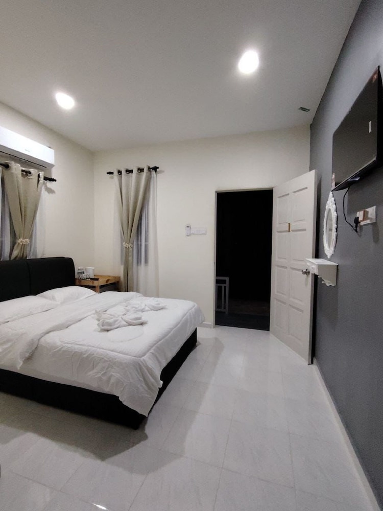 D Paddy HR Guest House