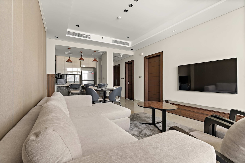 Amazing 1br With Beautiest View of Dubai Skyline