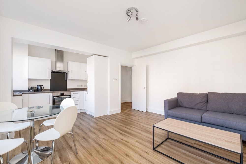 Gorgeous Apartments PIMLICO