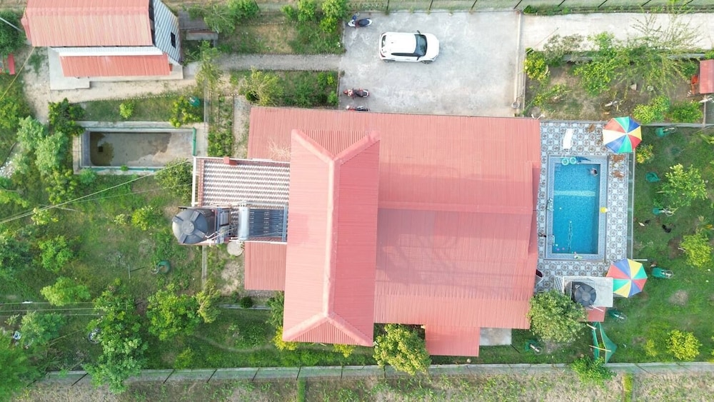 Devchuli Farm House