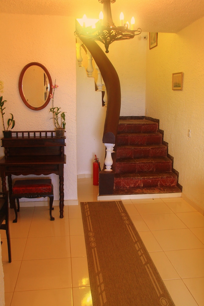 Casa & Mar Colonial