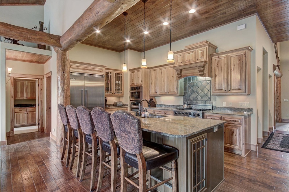 Christie Heights Retreat