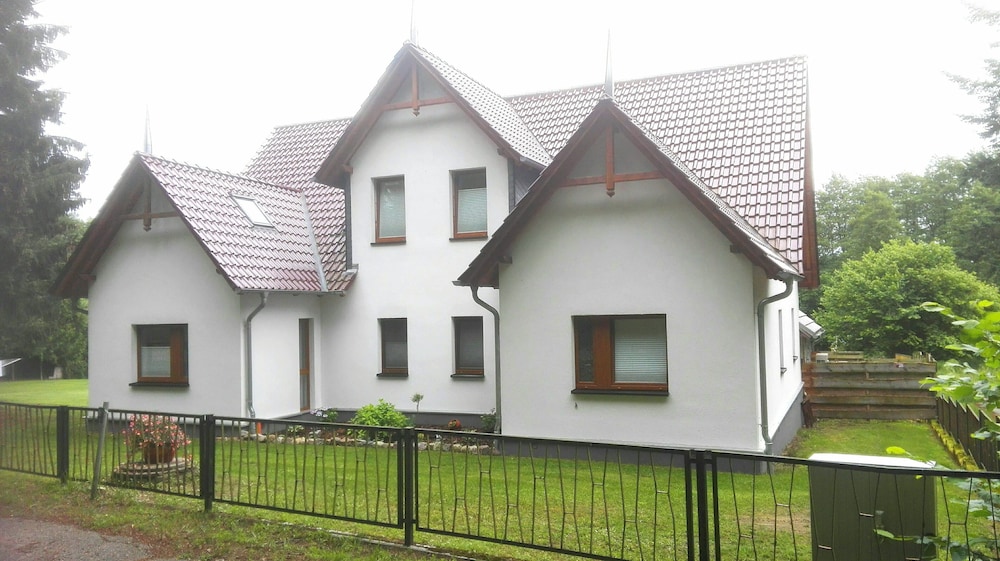Photo 33