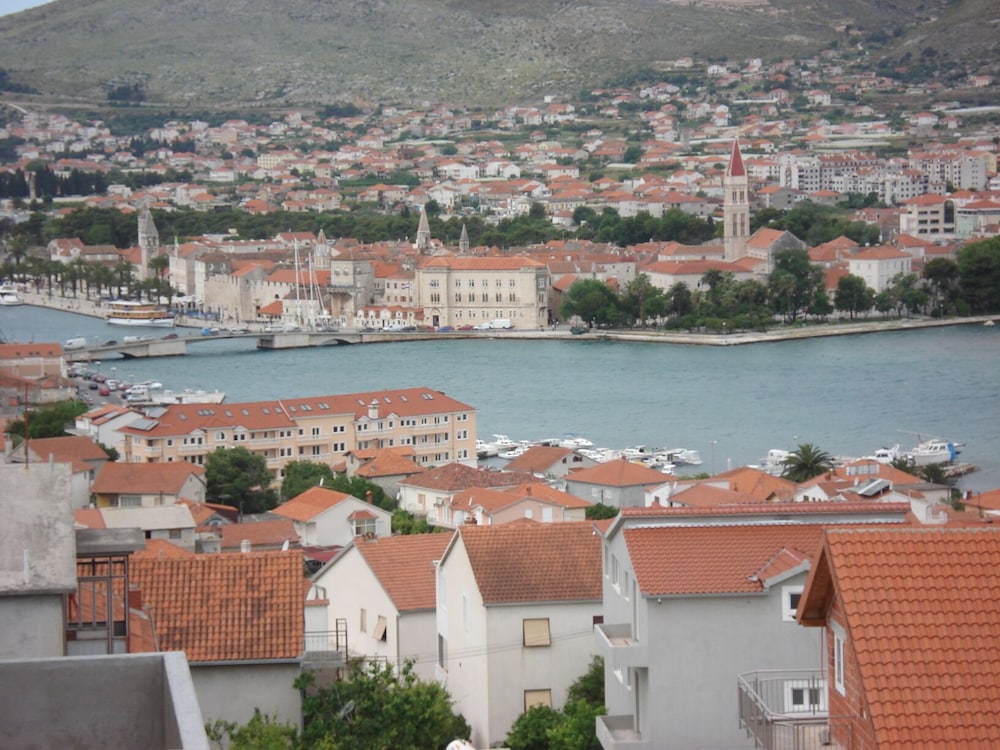 Mare - Comfortable Apartment - A1 view 4