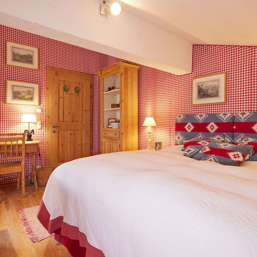 Kitzb hel Austria Best Luxury 4 Bedroom 4 Bathroom Apartment in World-renowned Ski-resort view 3