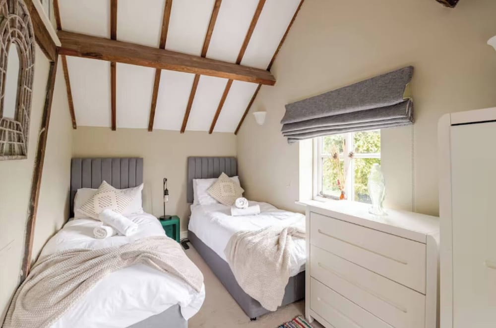 Stone Cottage Norfolk , Lovely Family Cottage