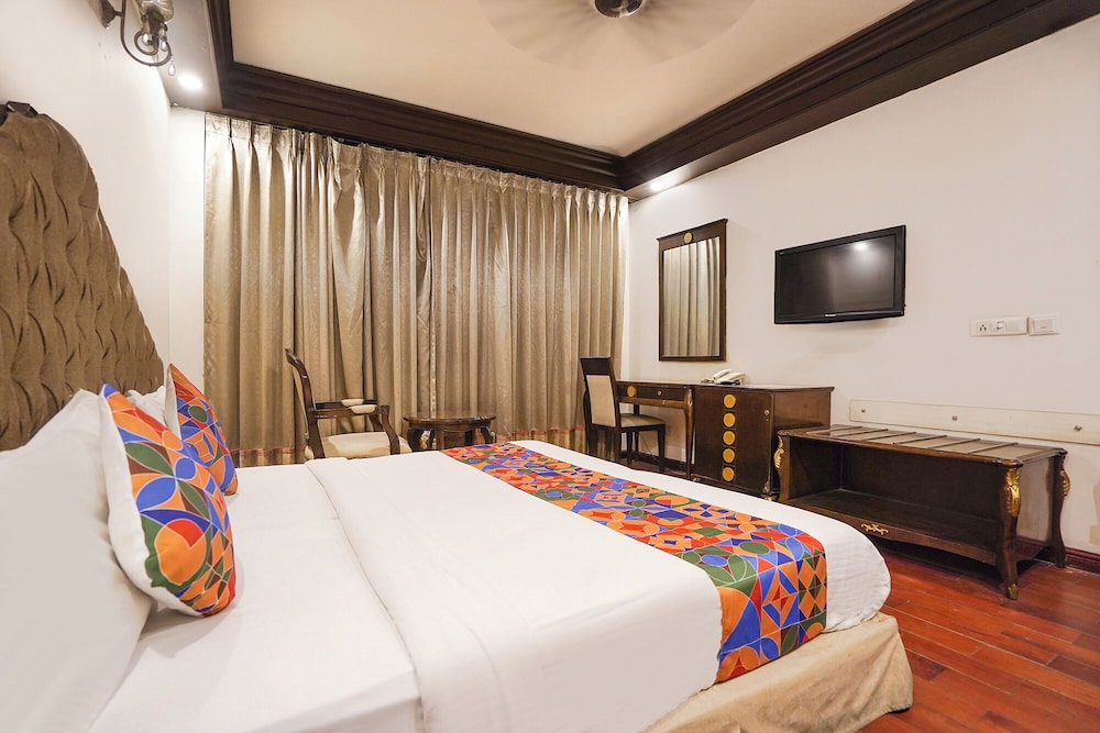 Fabhotel Nfc Royale
