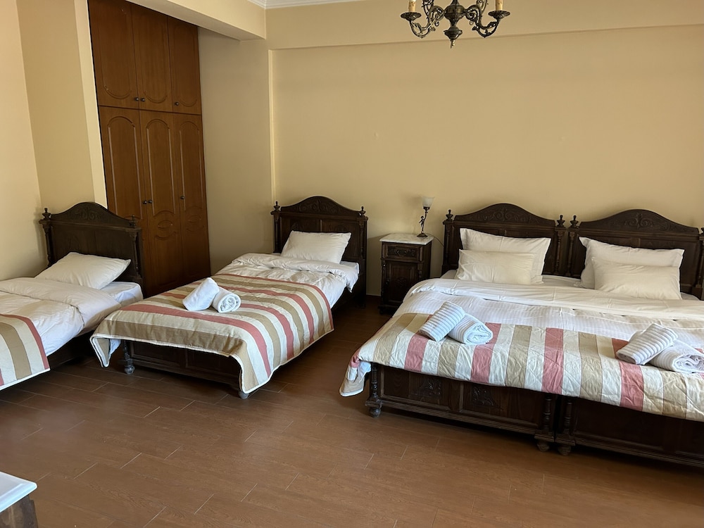 Aristarchos Lodge