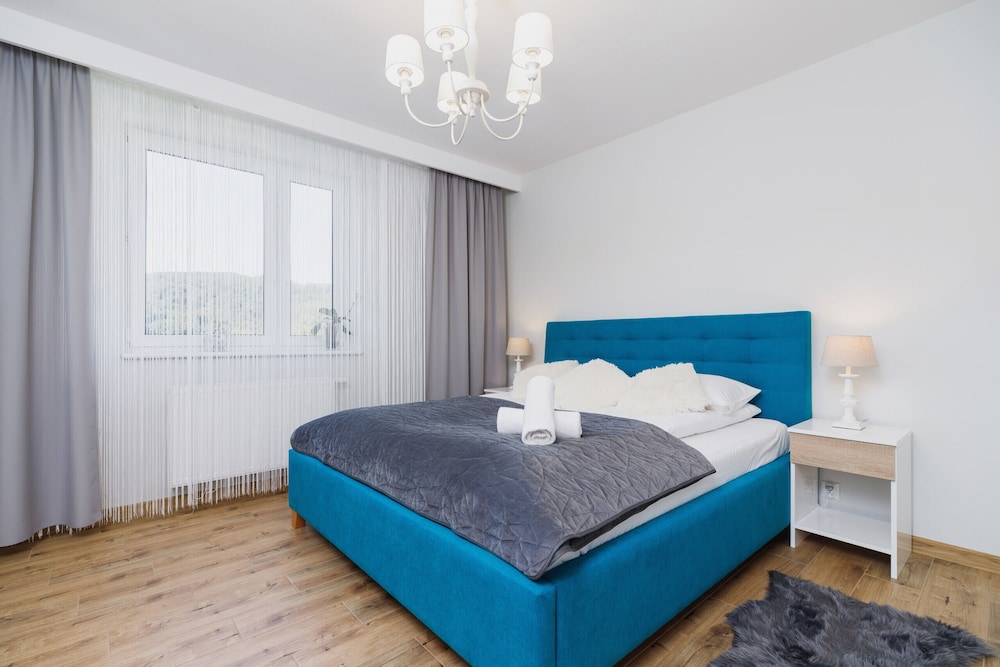 Apartment Kamienna Wisla by Renters view 2