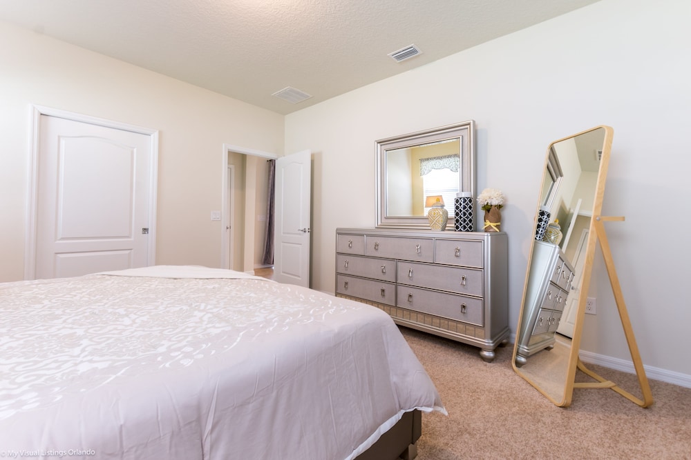 H8875 Ultimate Brand new 8bedroom 6bathroom Resort view 2