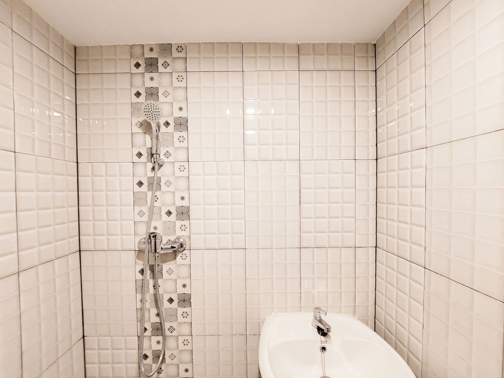 Simply Look Studio At De Prima Apartment