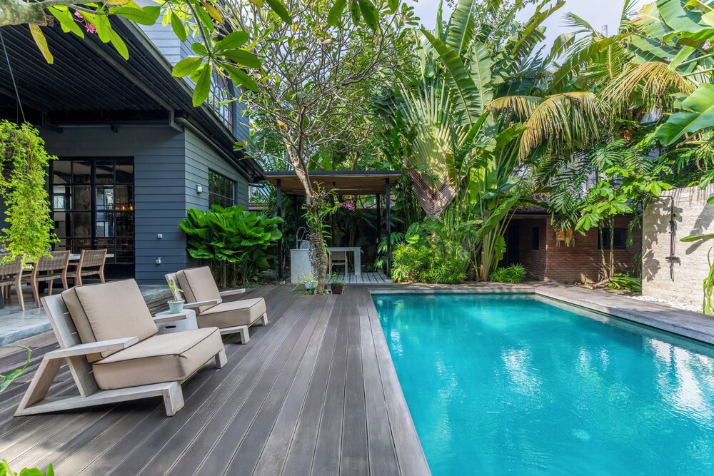 Bon Ton Villa By Betterplace