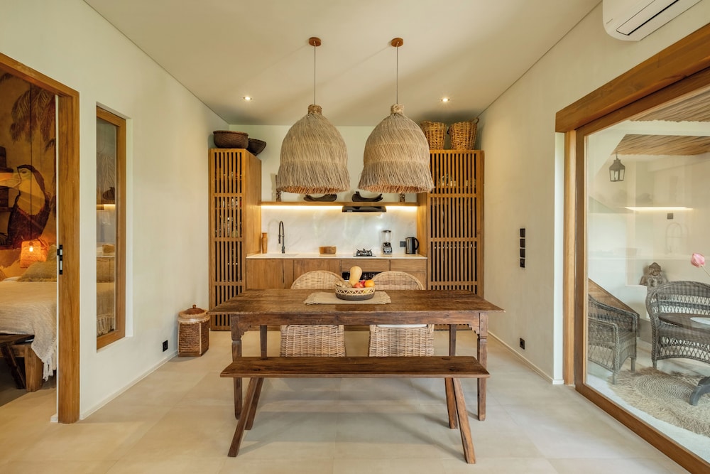 Rice Field Villa with Rooftop Jacuzzi