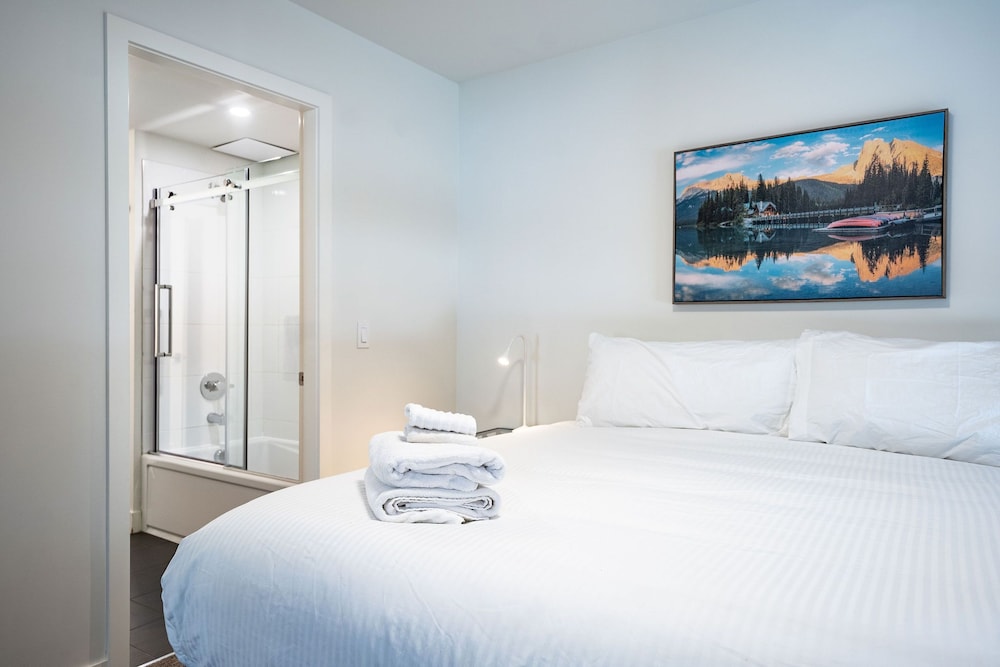 The RendezView by Revelstoke Vacations - Image 5
