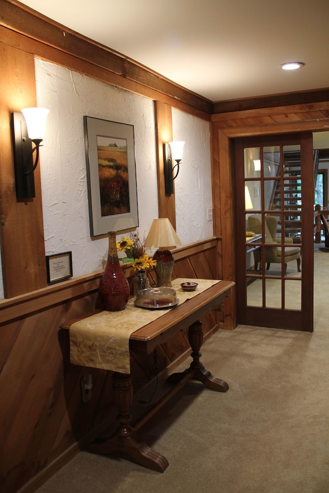Mountain Top Lodge