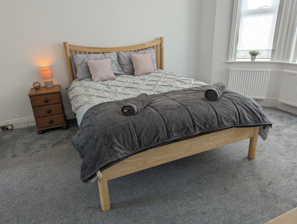 Cosy Bee view 4