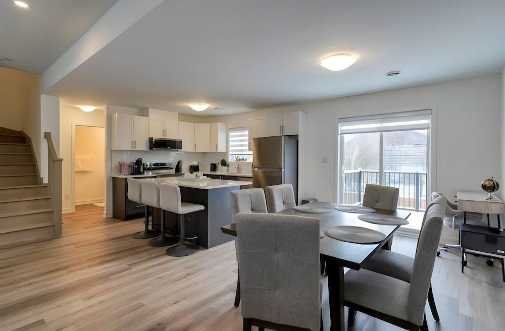Premium Stay at Niagara falls